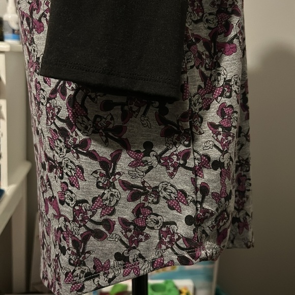 Lularoe Medium 3/4 top   E - Picture 4 of 6